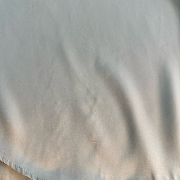 H&M Classy Greige Silky Sexy Mob Wife Office Siren Blouse Size XS Runs Large - Picture 4 of 6